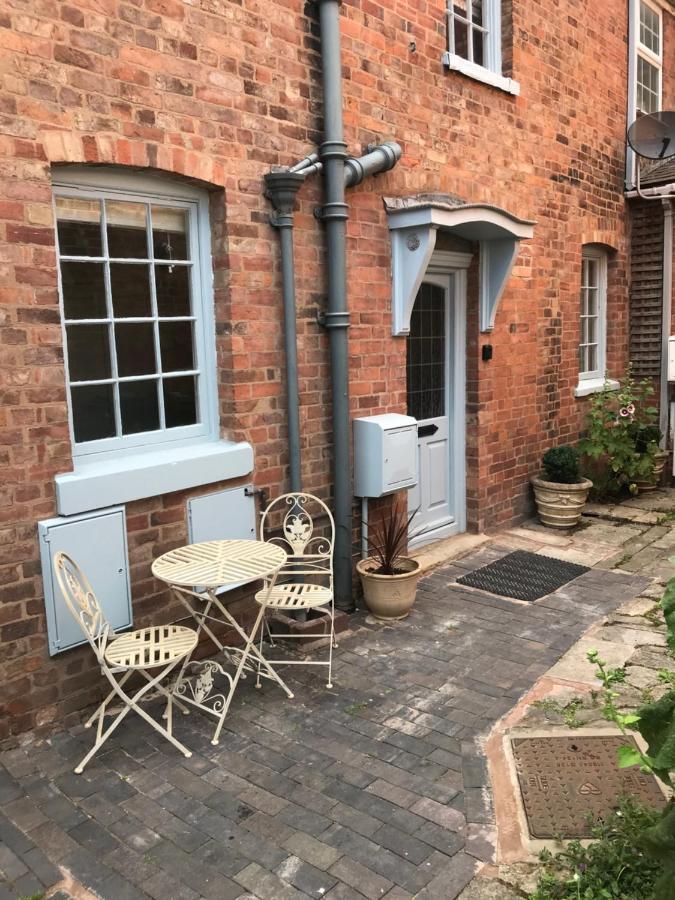 Clerks Cottage อัพตัน อะพอน แซเวิร์น ภายนอก รูปภาพ